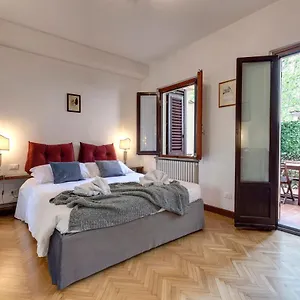 Apartment Alfani Deluxe By Mamo, Florence