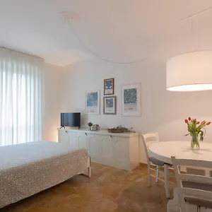 Apartment Marte 87, Florence